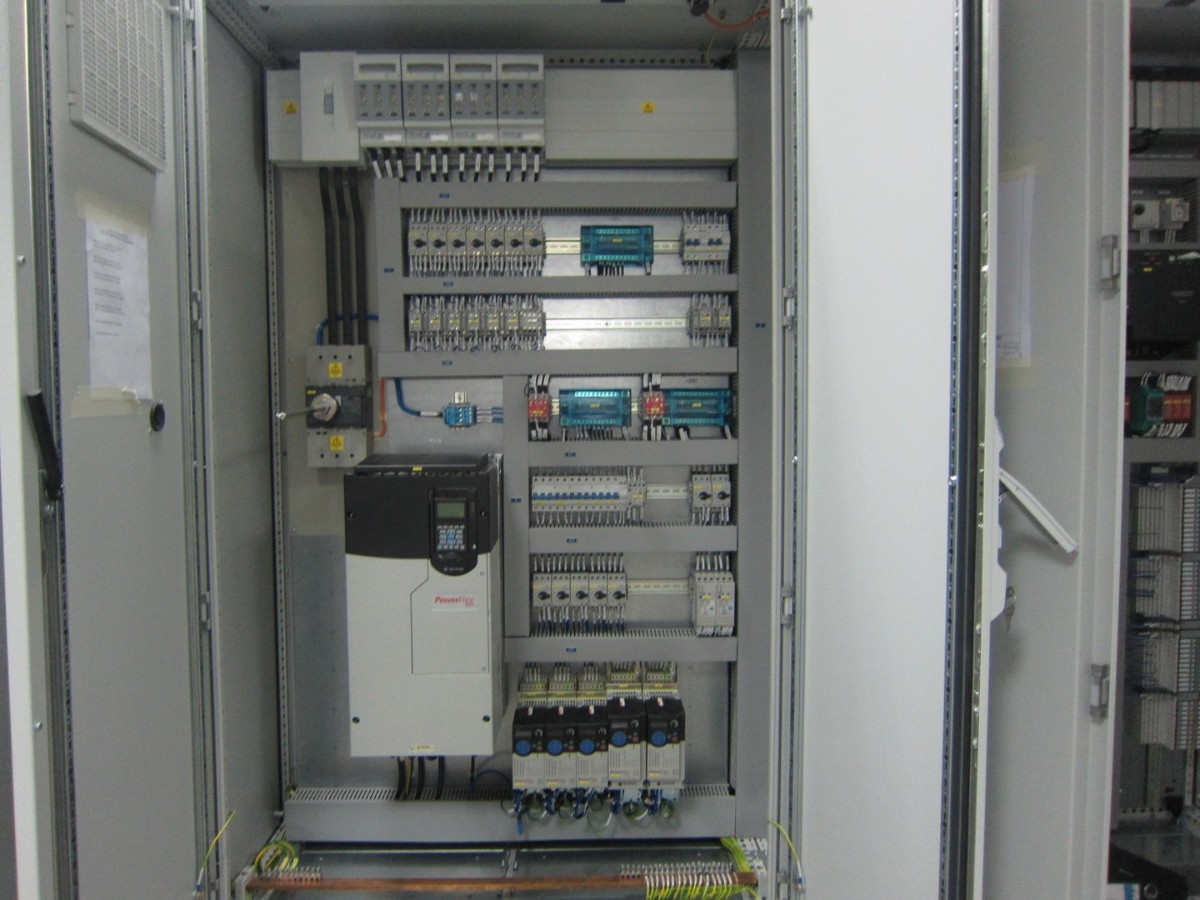 Elsteel Authorized Panel Builder
